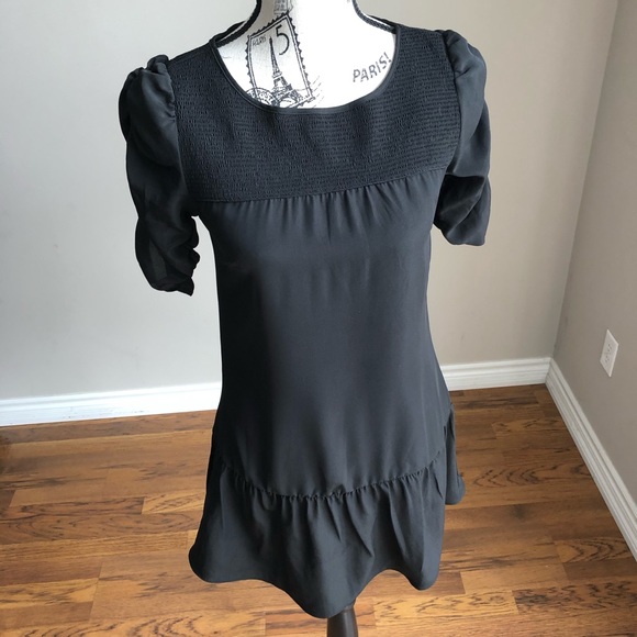 Kimchi Blue black ruffle hem shift dress small - Picture 2 of 7